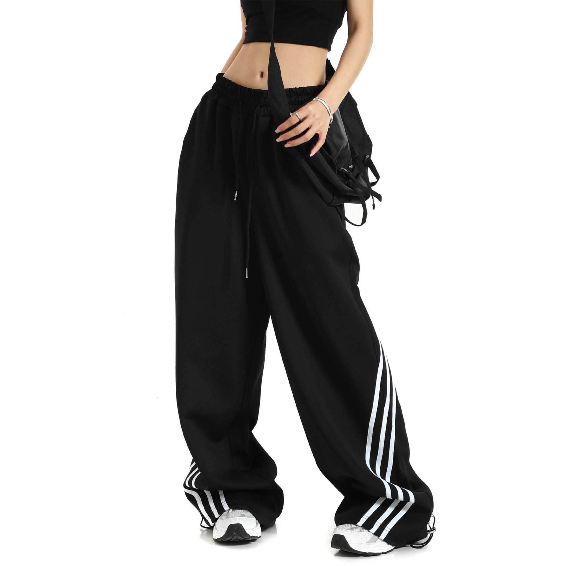 Men’s Loose Fit Striped Athletic Wide-Leg Pants